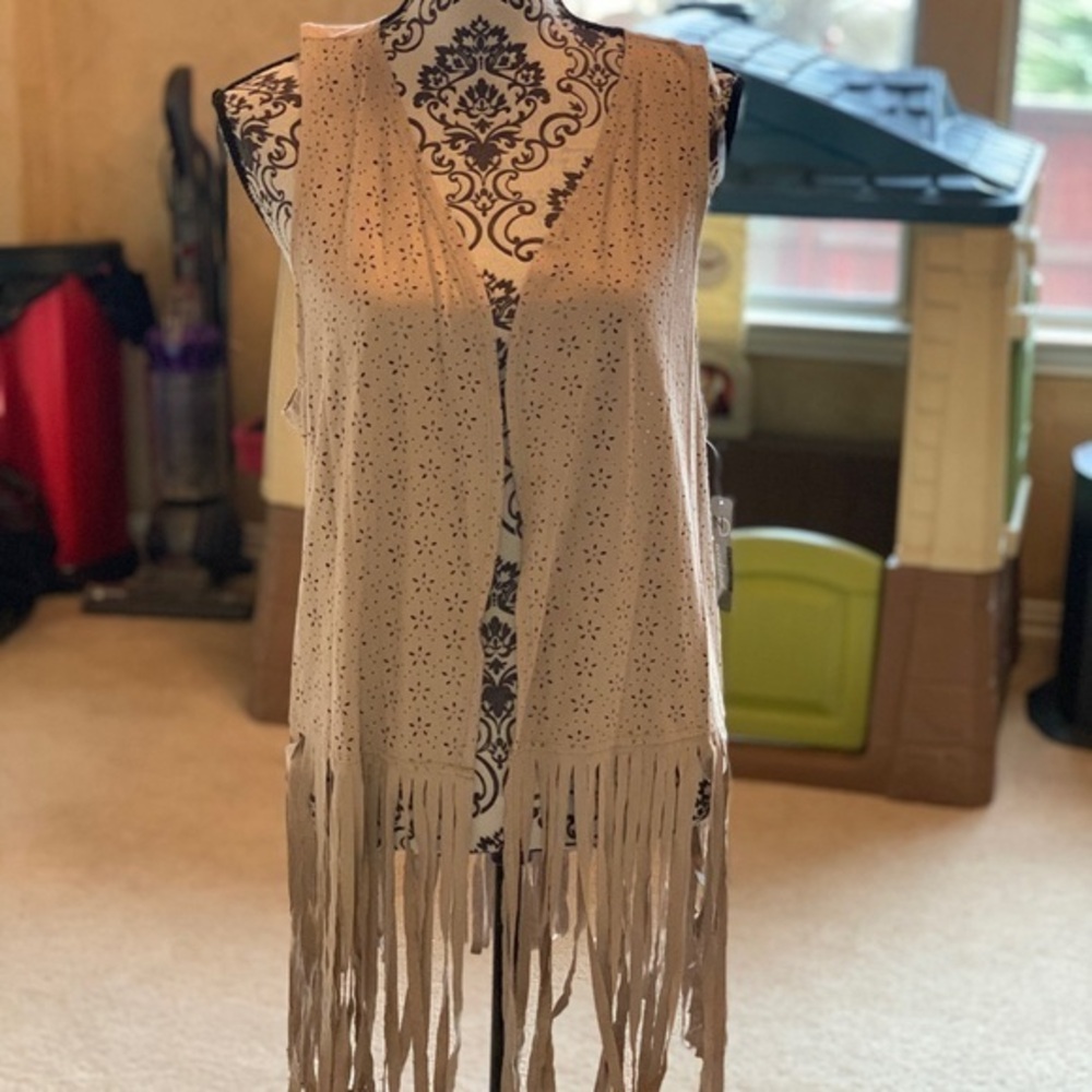 - Women’s new direction fringe pull over XL